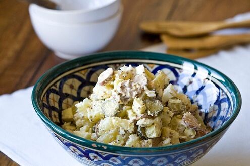 Salad recipes to follow a protein diet