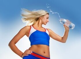 Drinking water can help you lose weight