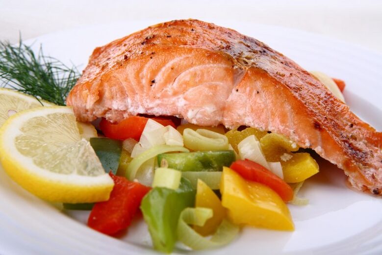 Fish with vegetables to lose weight